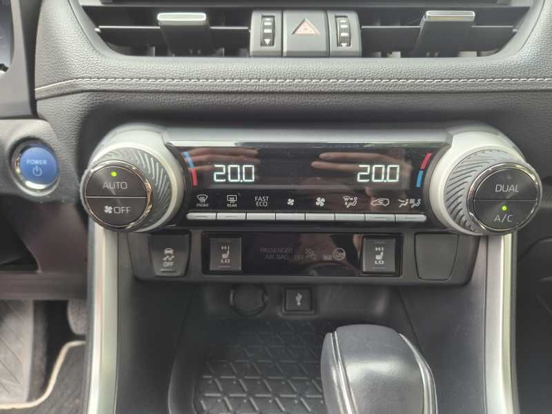 Toyota RAV4 | 16