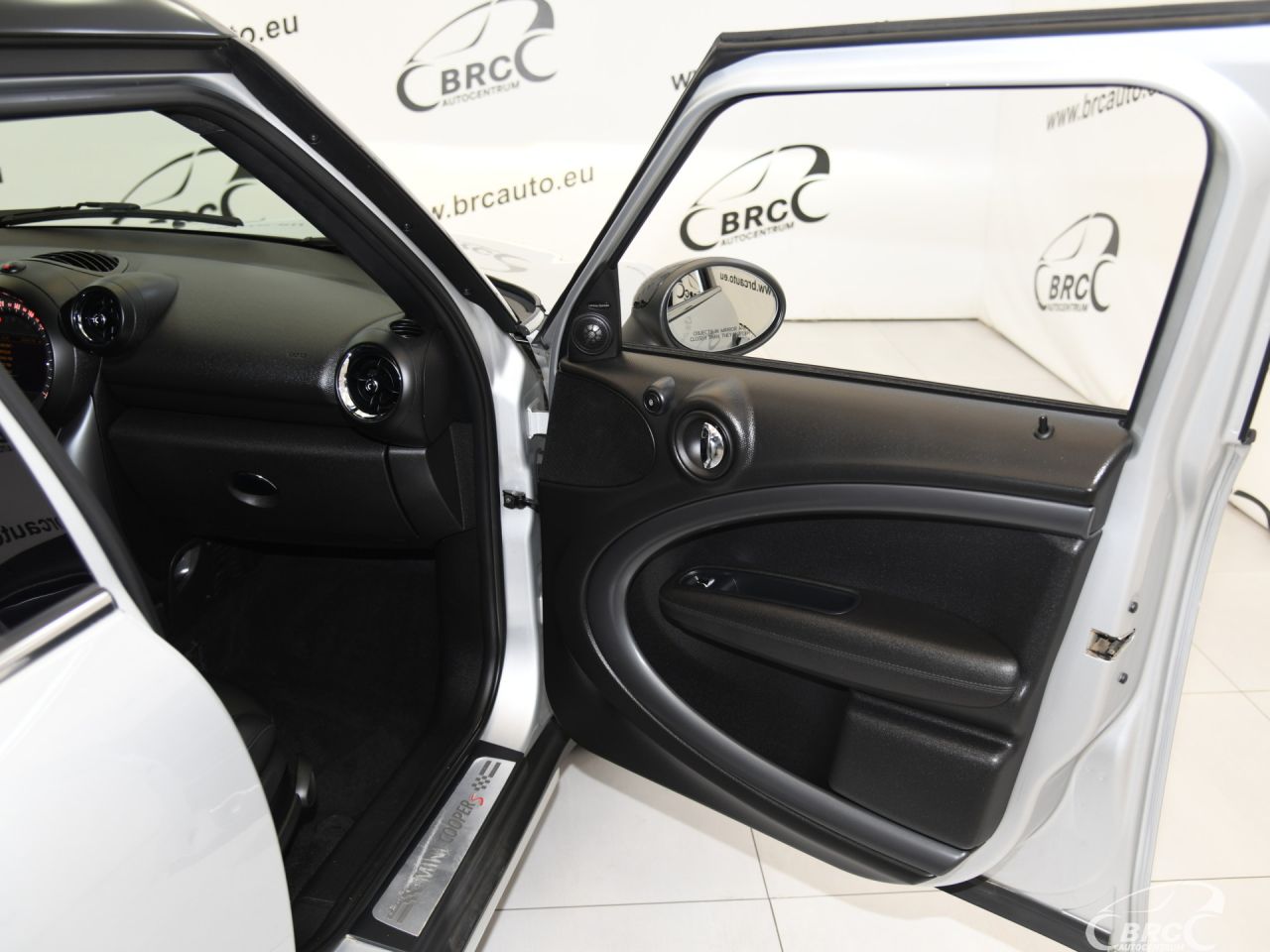 Mini Countryman | 11