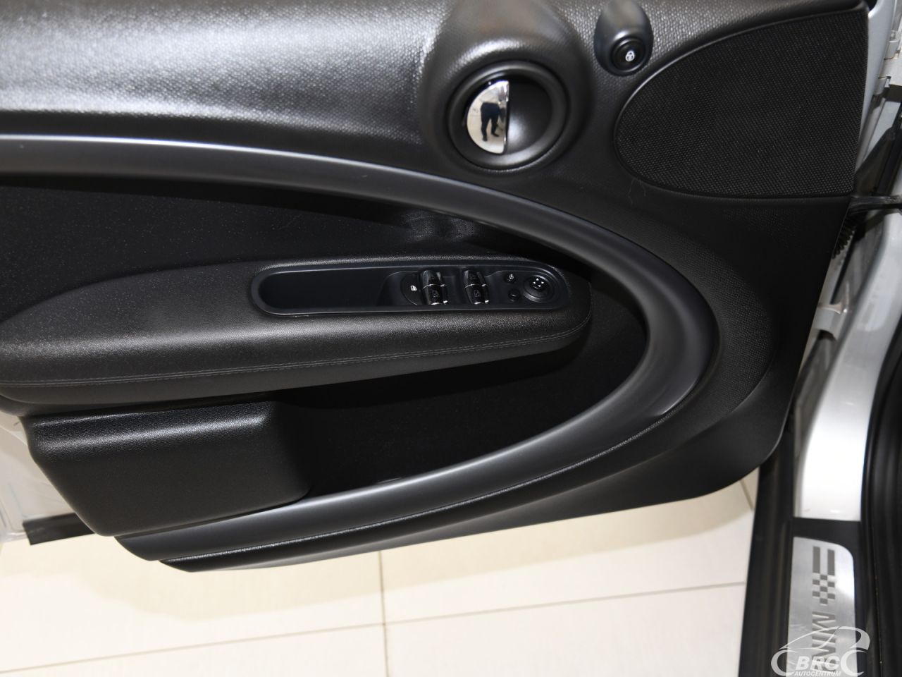 Mini Countryman | 23