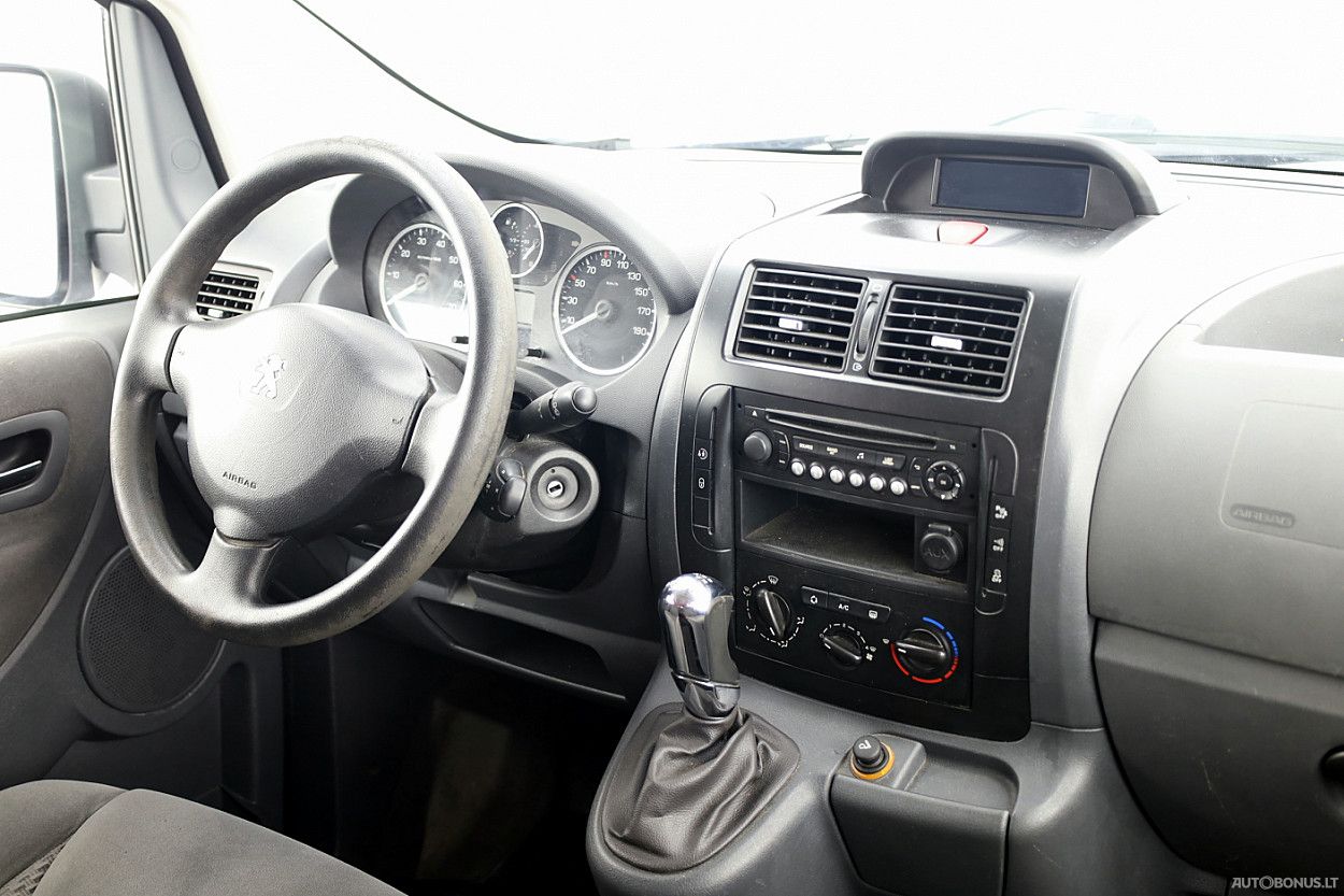 Peugeot Expert | 4