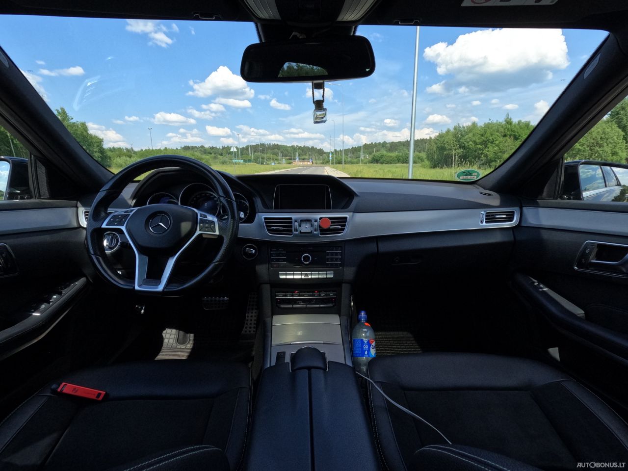 Mercedes-Benz E220 | 13