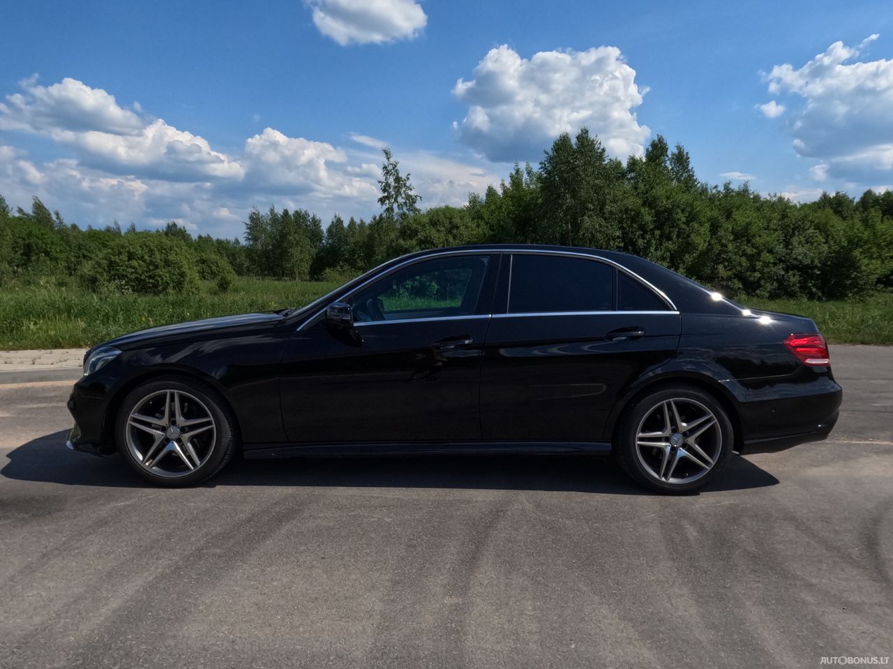 Mercedes-Benz E220 | 4