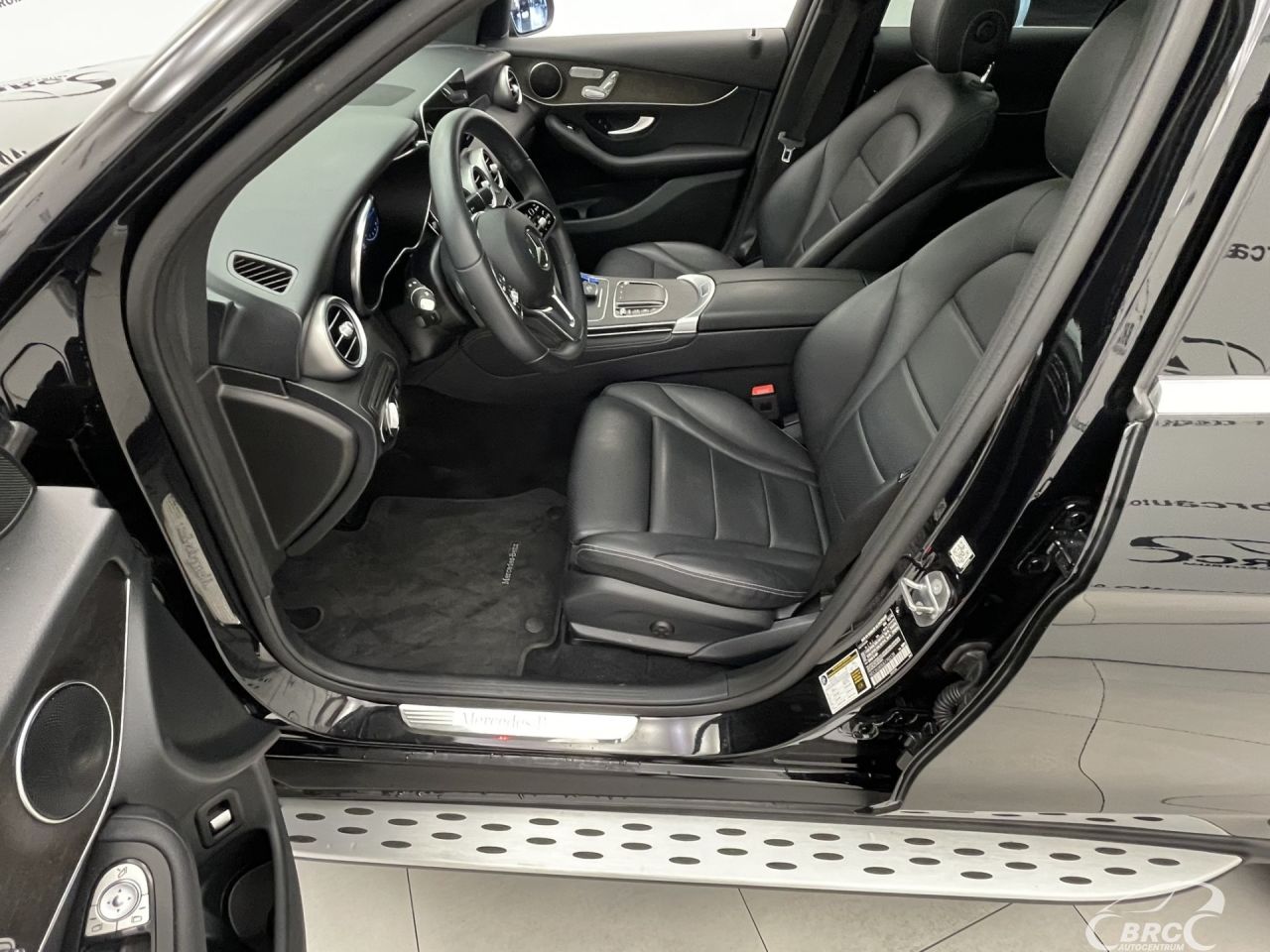 Mercedes-Benz GLC300 | 19