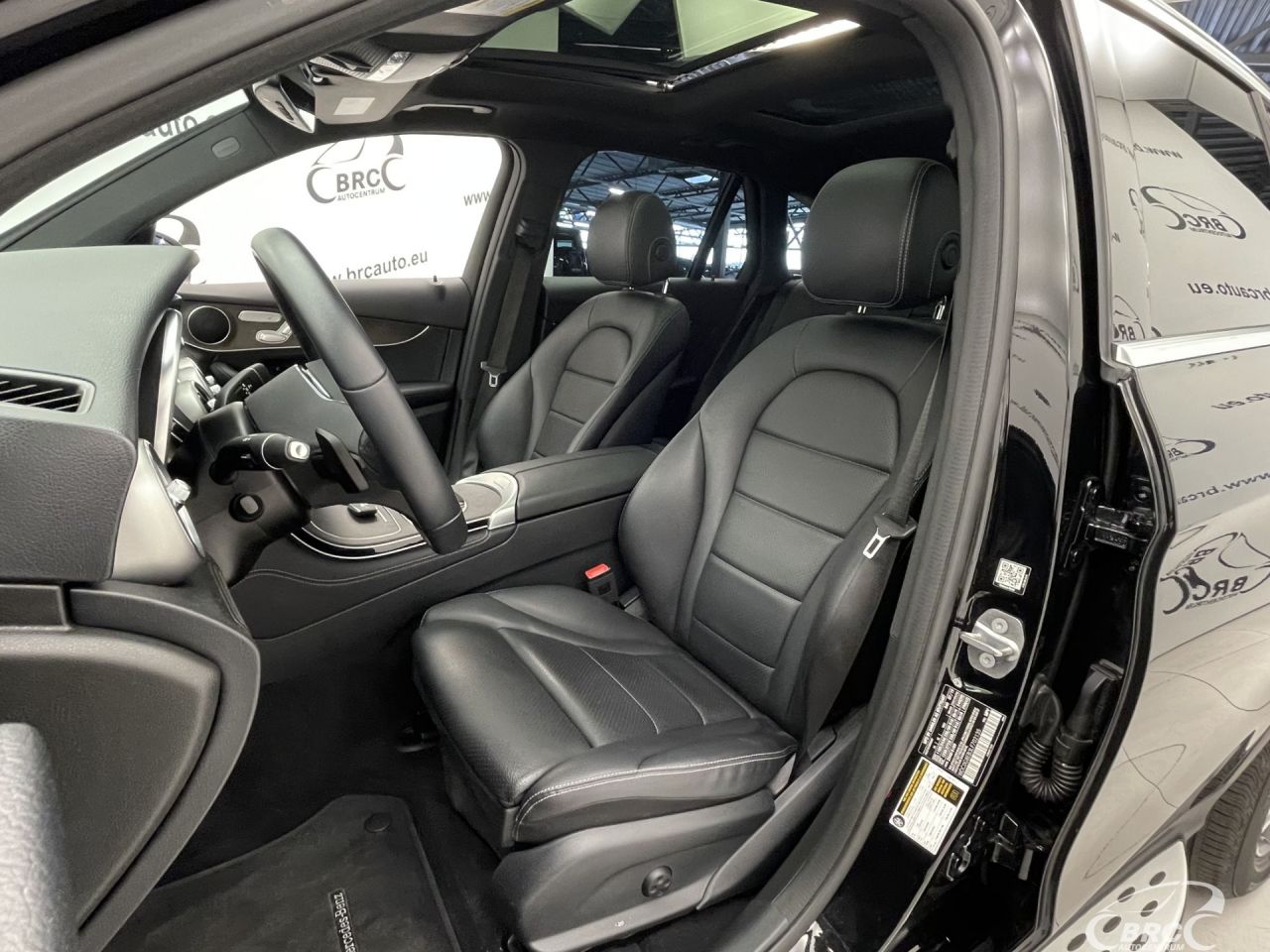 Mercedes-Benz GLC300 | 21