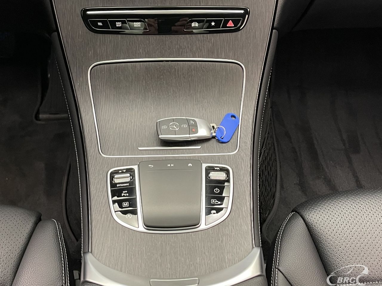 Mercedes-Benz GLC300 | 16