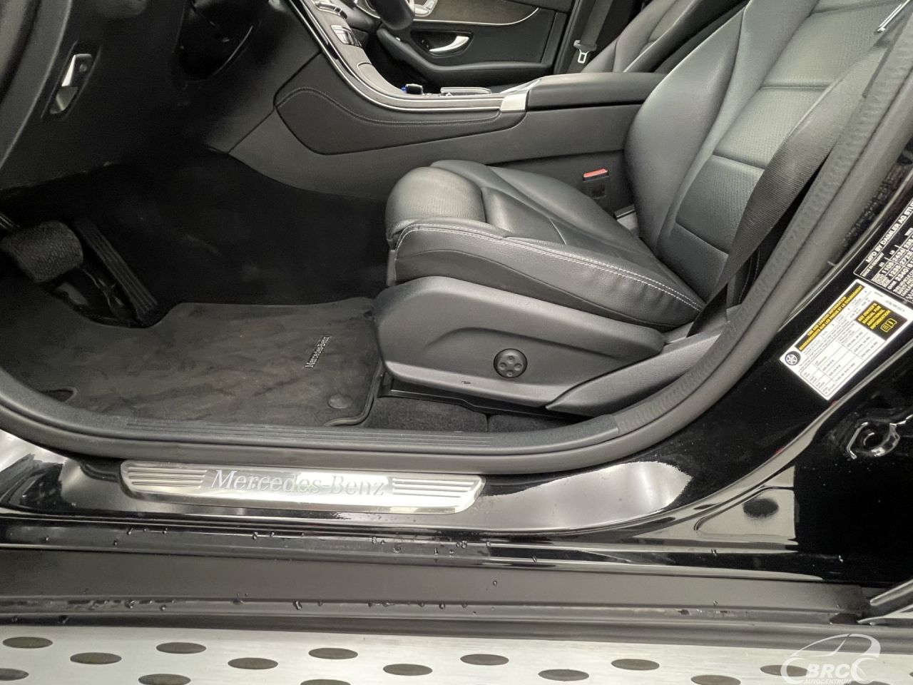 Mercedes-Benz GLC300 | 20