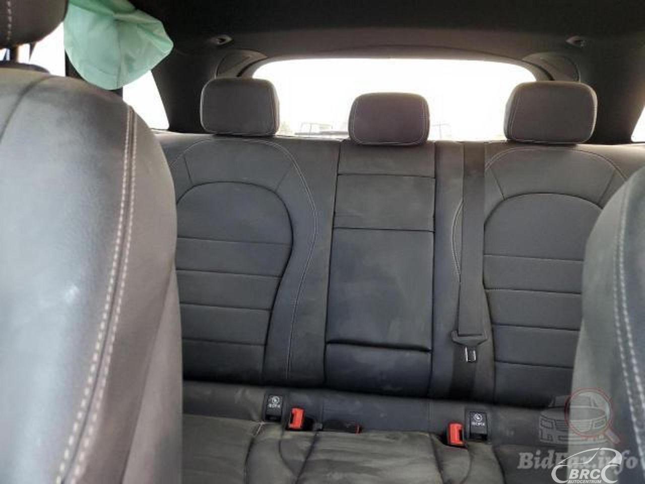 Mercedes-Benz GLC300 | 45
