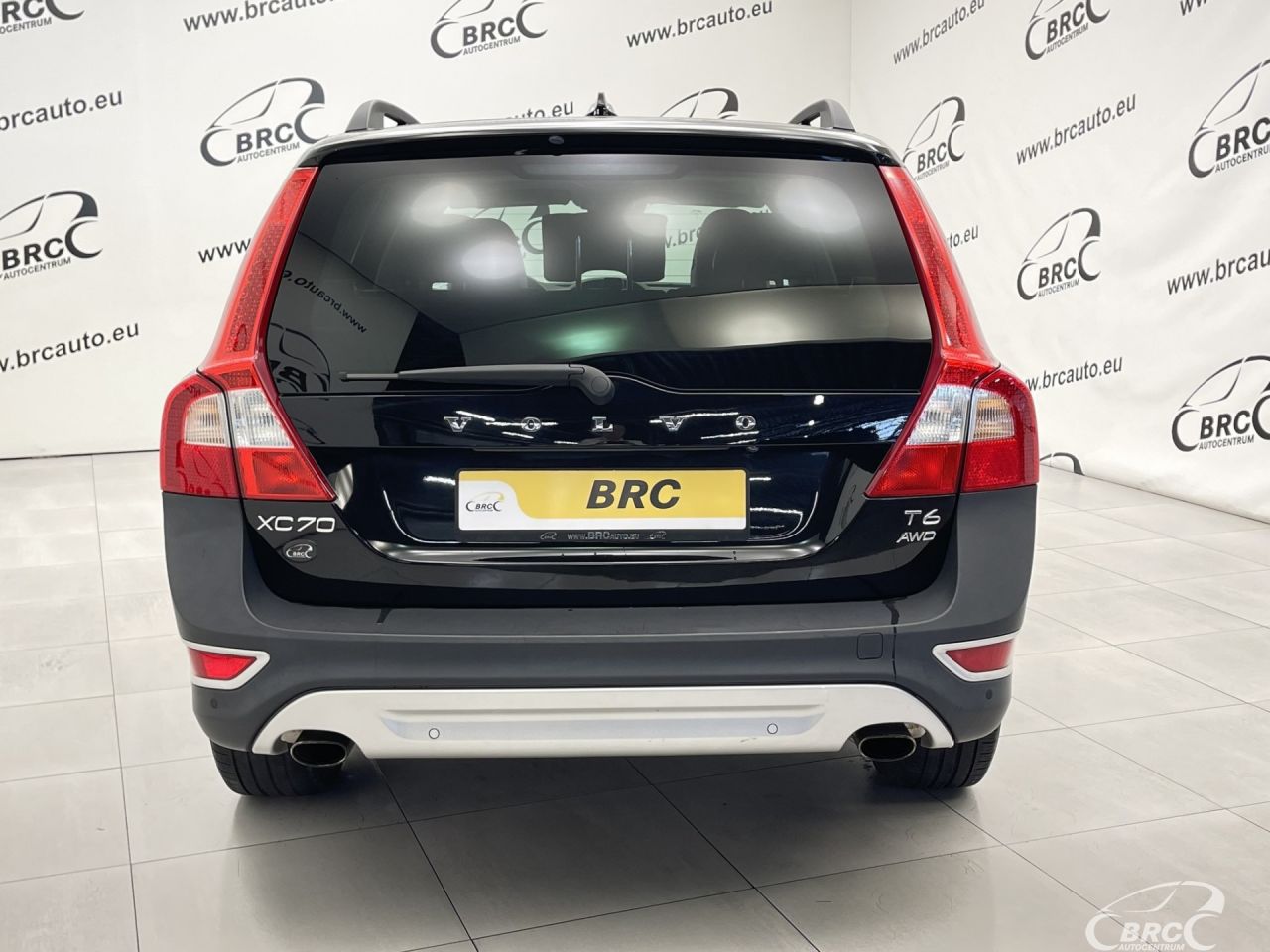 Volvo XC70 | 42