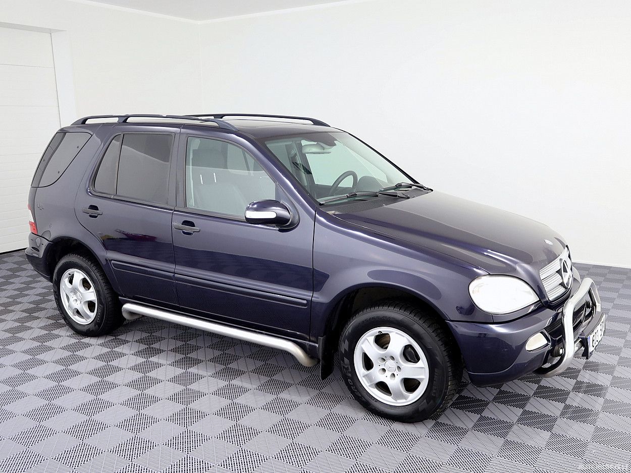 Mercedes-Benz ML270