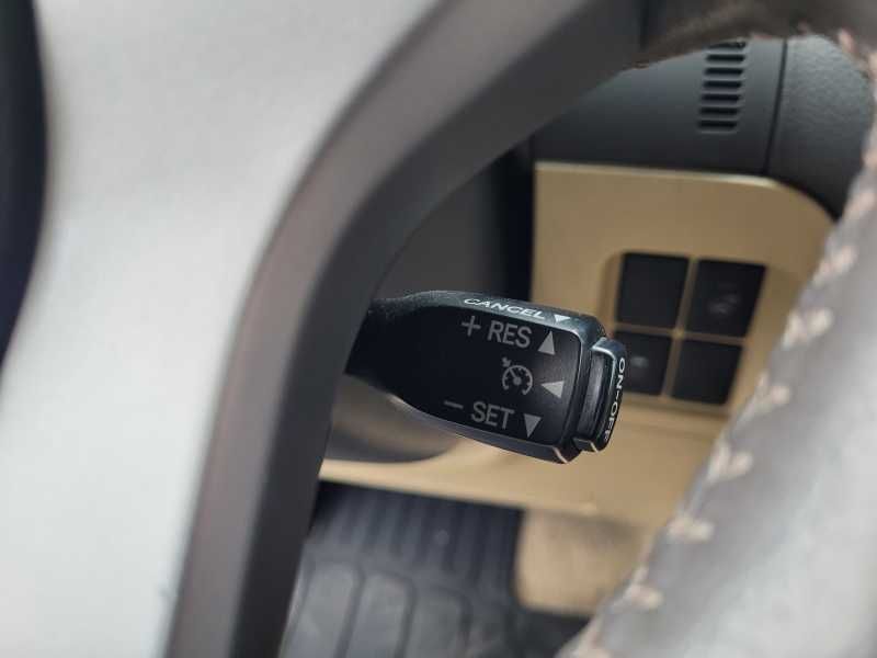 Toyota Land Cruiser | 12