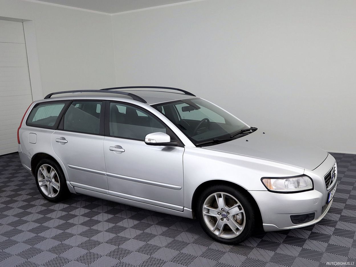 Volvo V50, 2.0 l., Универсал