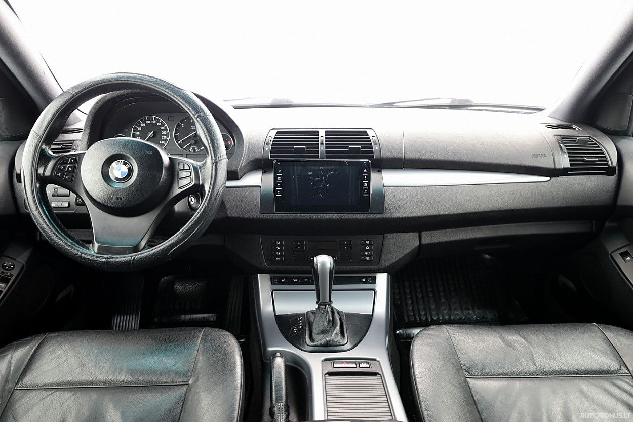 BMW X5 | 4