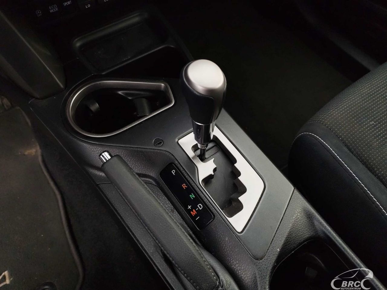 Toyota RAV4 | 12