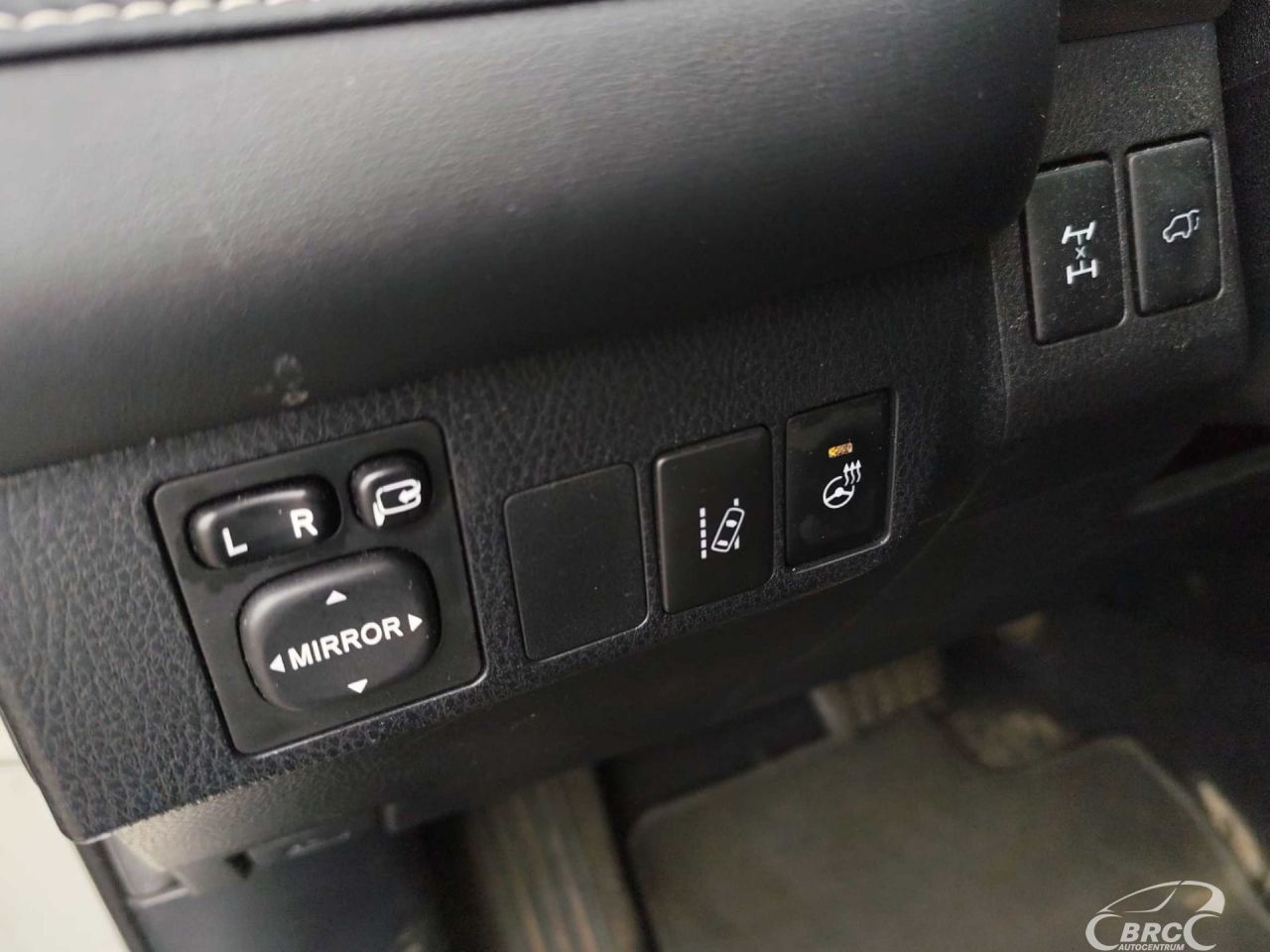 Toyota RAV4 | 9