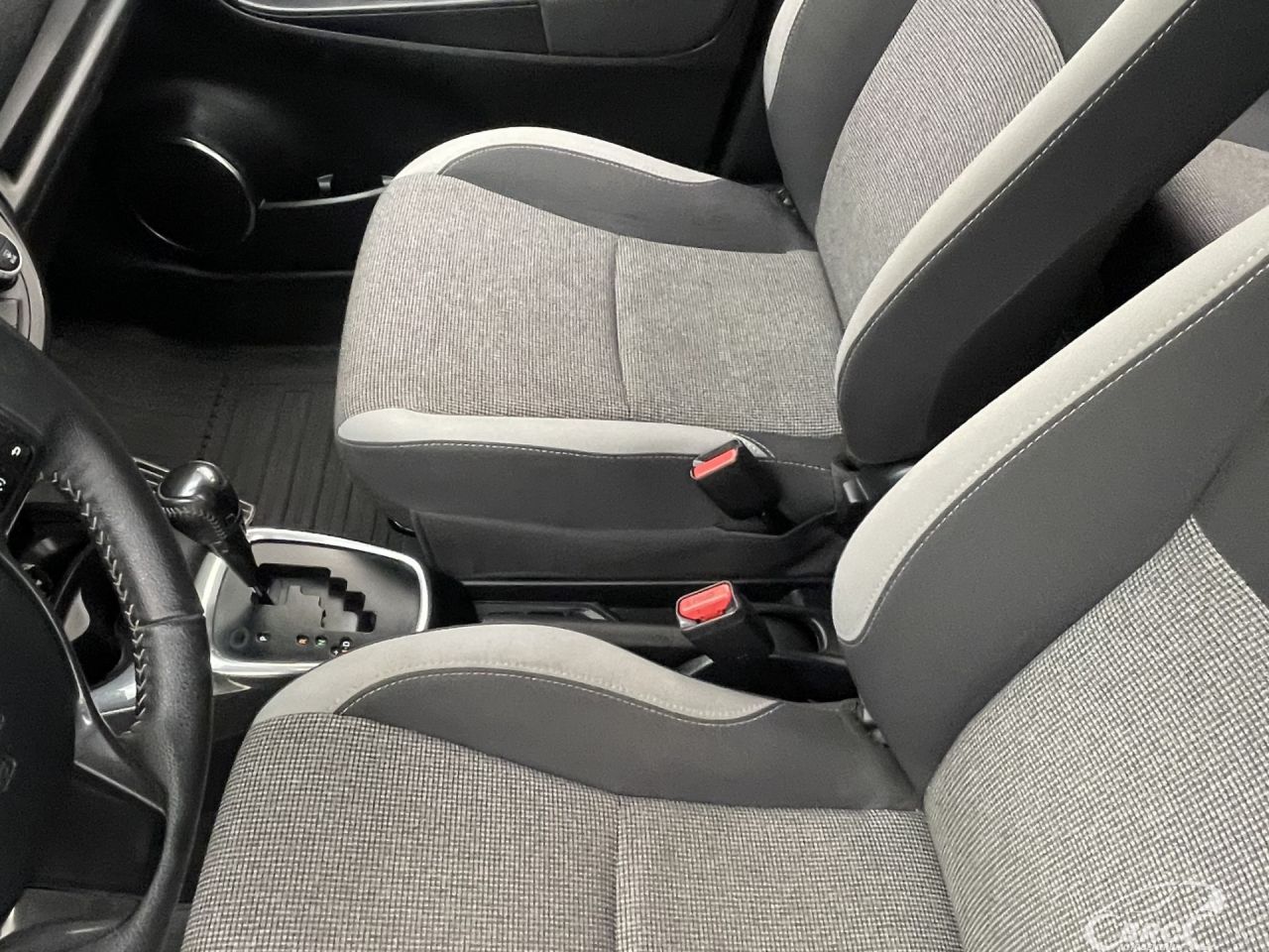 Toyota Yaris | 23