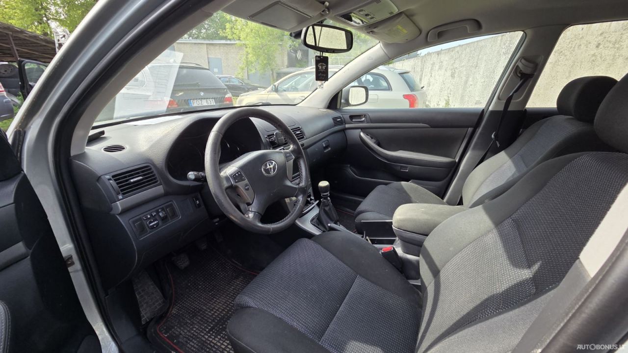 Toyota Avensis | 2