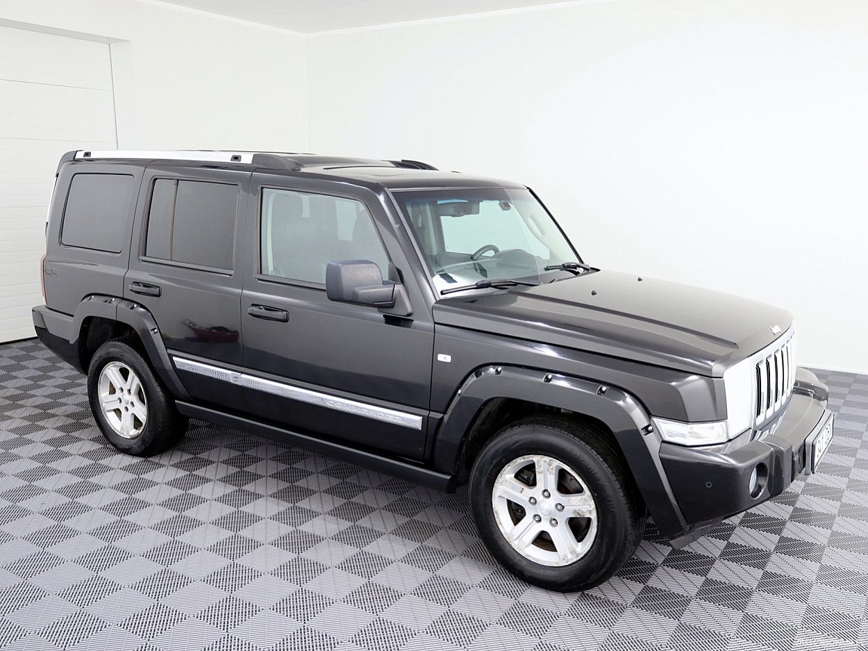 Jeep Commander, 3.0 l., cross-country