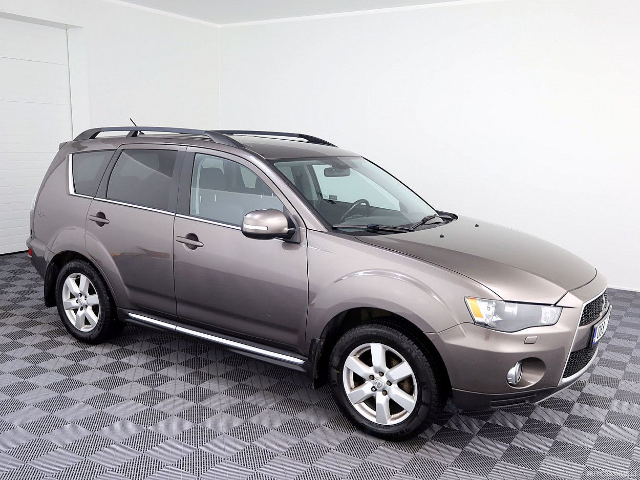 Mitsubishi Outlander, 2.4 l., cross-country