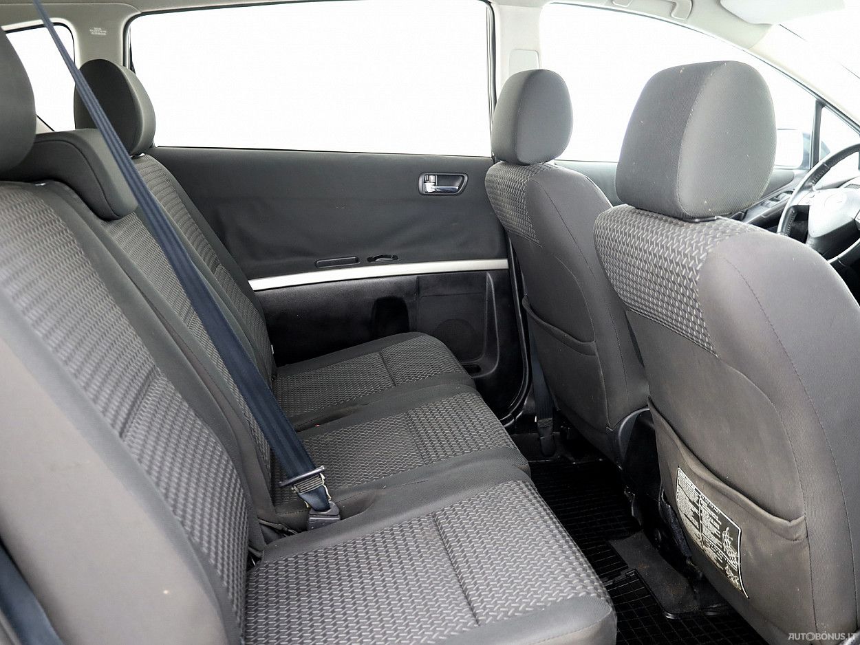 Toyota Corolla | 6