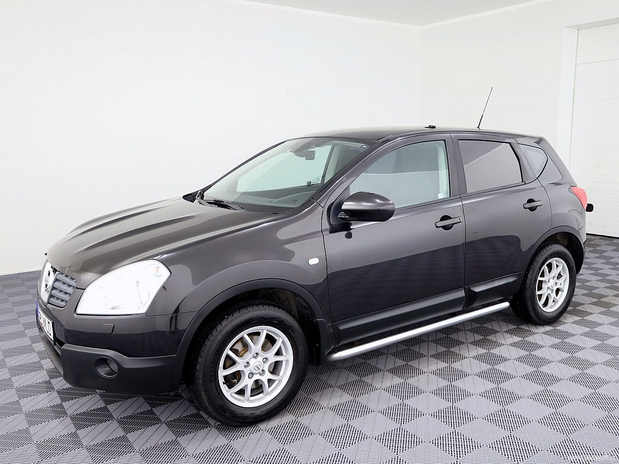 Nissan Qashqai | 1