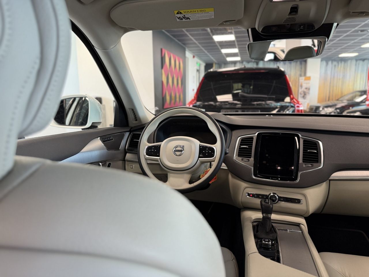 Volvo XC90 | 15