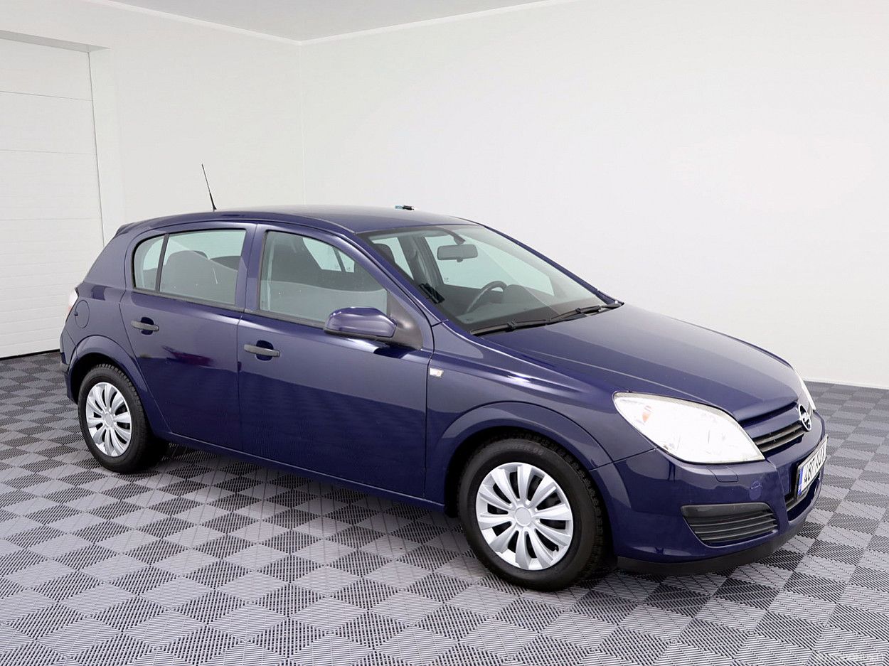 Opel Astra, 1.6 l., Хэтчбек