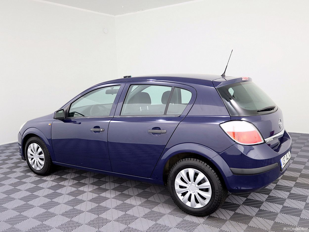 Opel Astra | 3