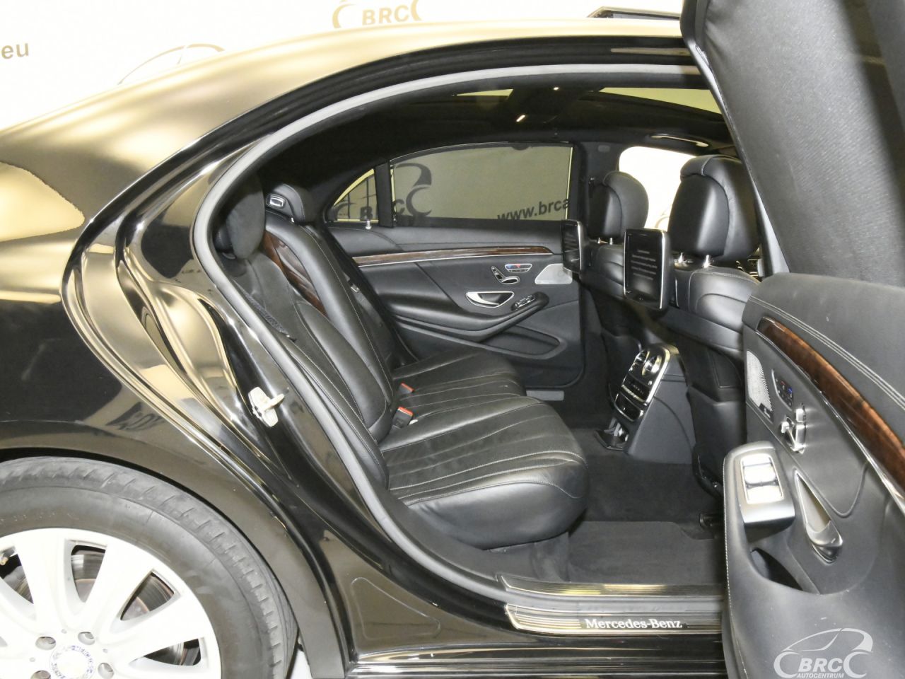 Mercedes-Benz S350 | 9