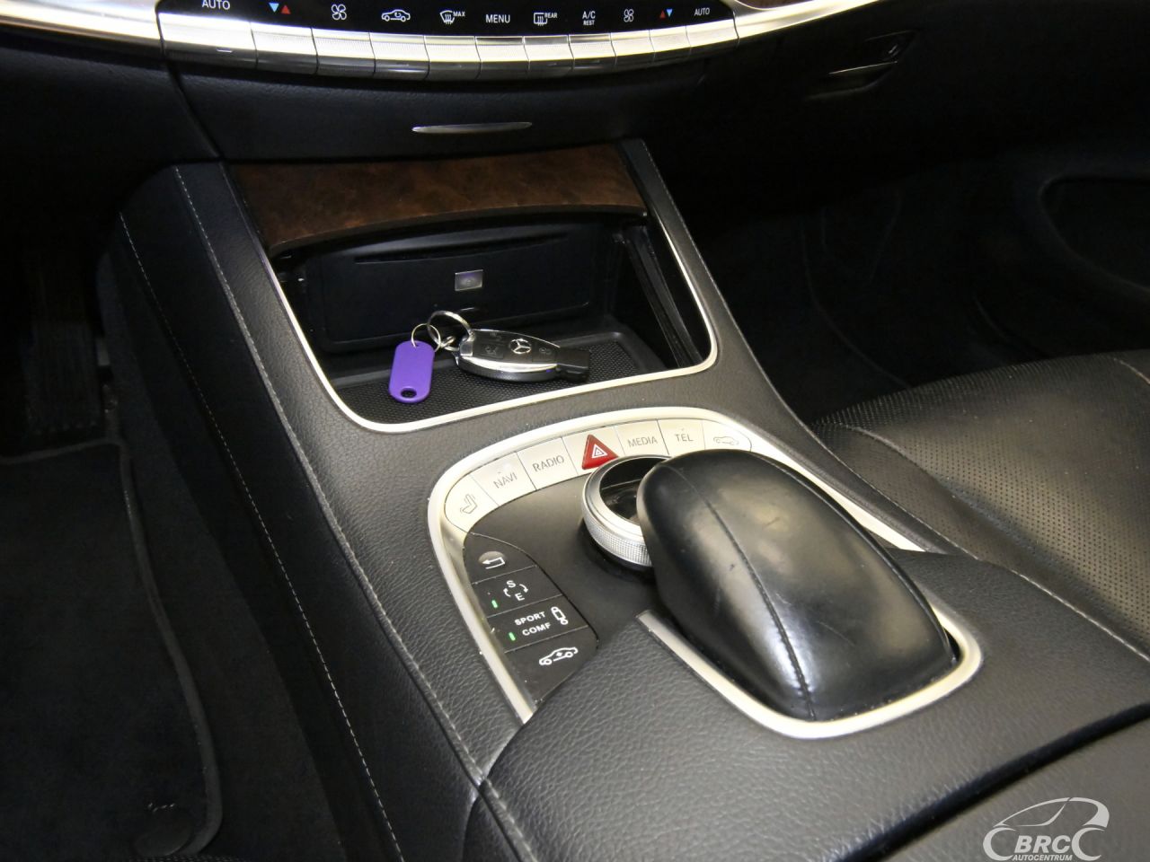 Mercedes-Benz S350 | 27