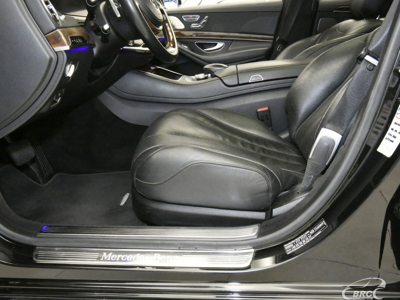 Mercedes-Benz S350 | 23