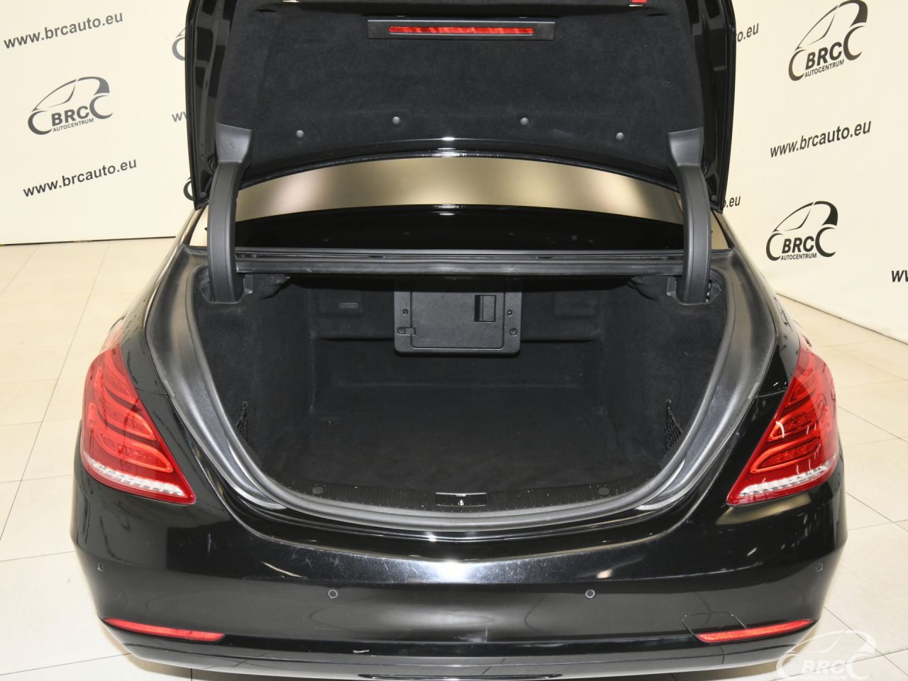 Mercedes-Benz S350 | 37