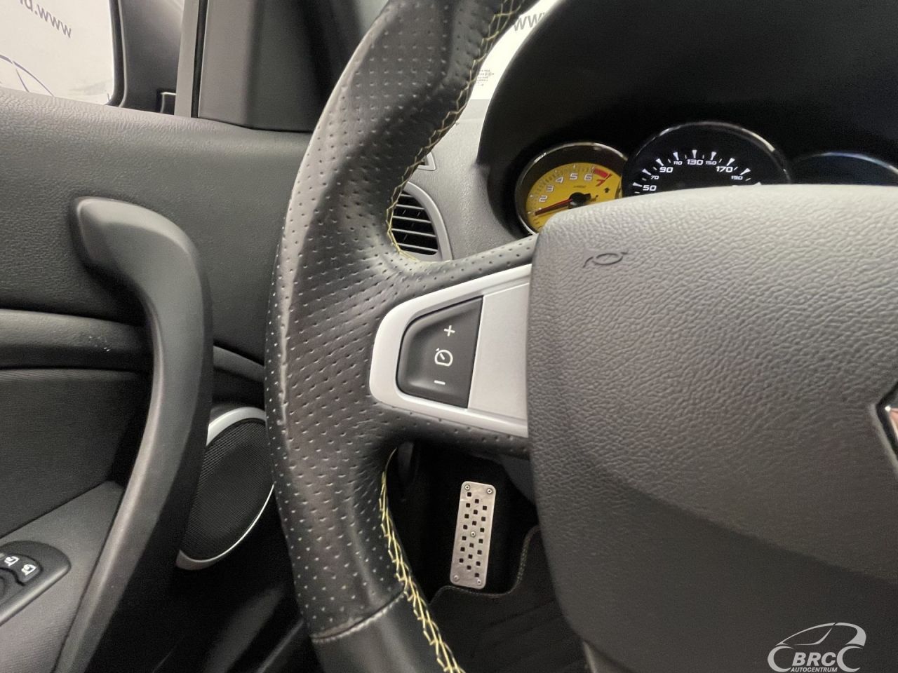 Renault Megane | 25