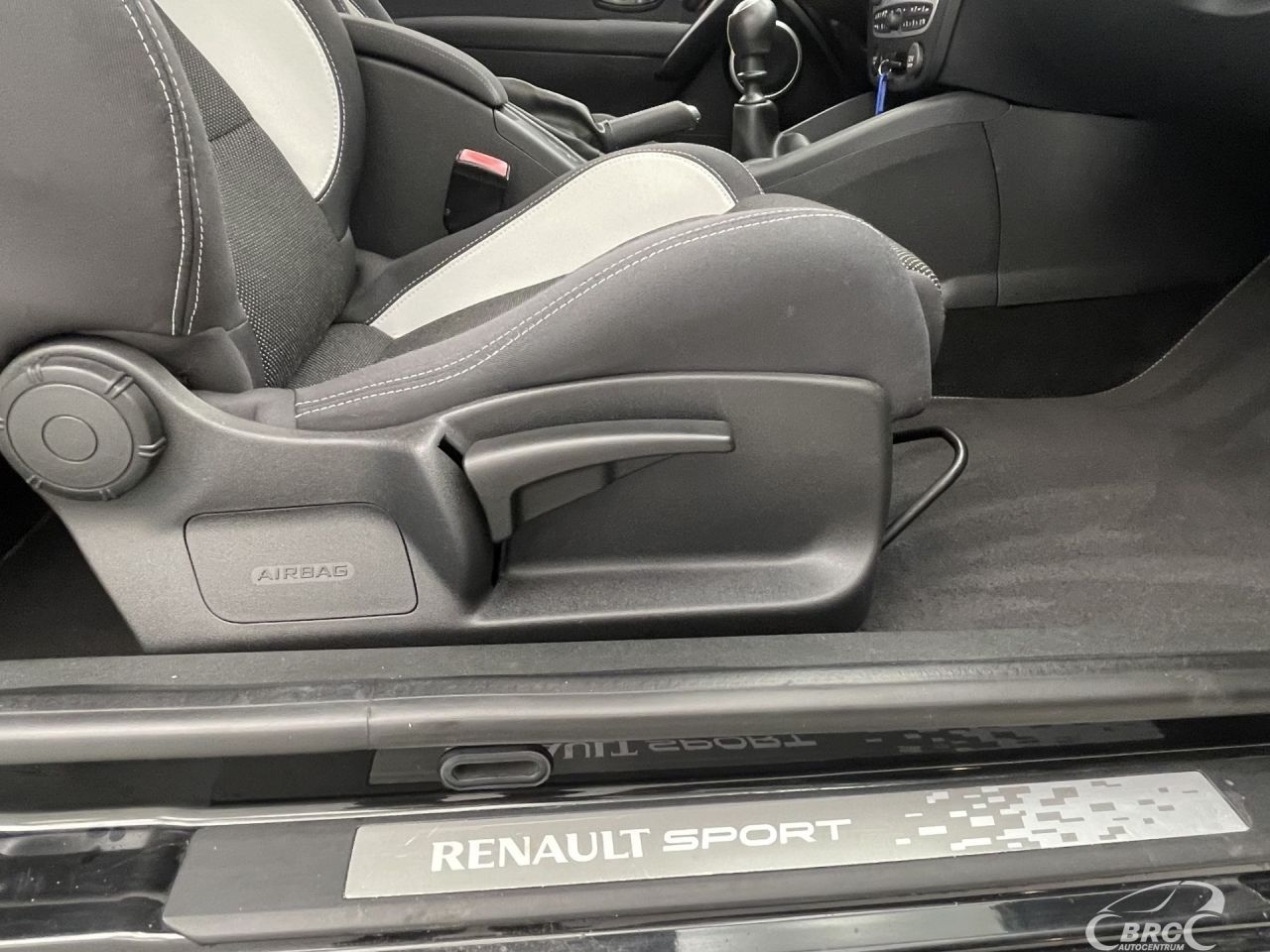 Renault Megane | 5
