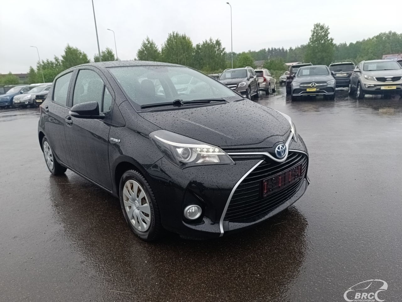 Toyota Yaris | 4