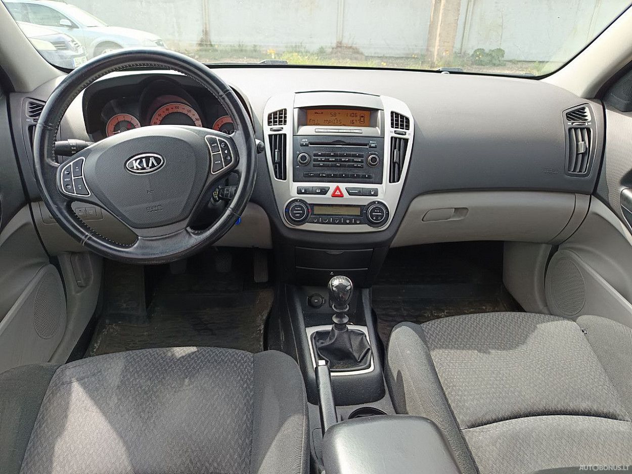 Kia Cee'd | 4
