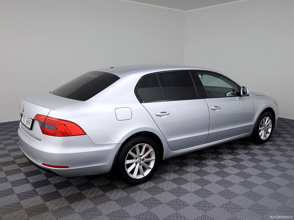 Skoda Superb | 2