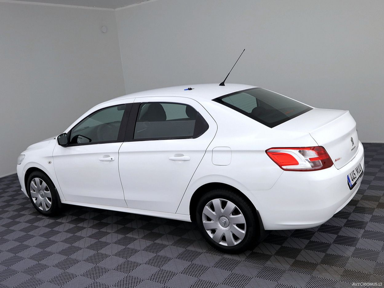 Peugeot 301 | 3