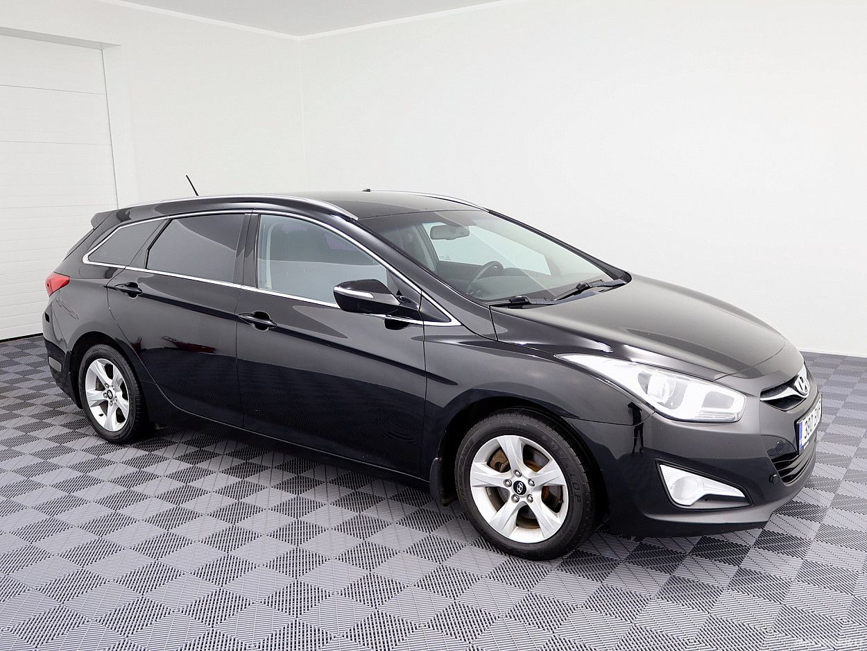 Hyundai i40, 2.0 l., universalas