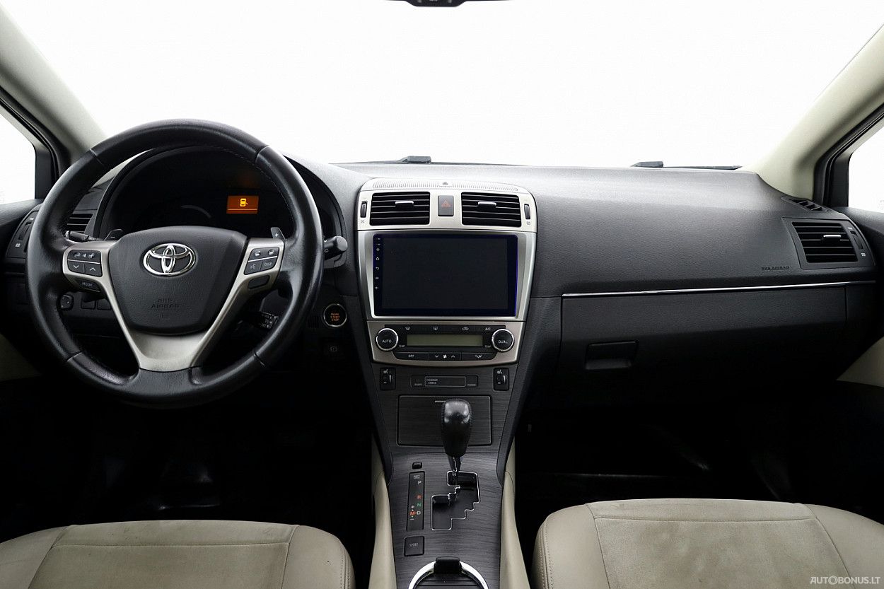 Toyota Avensis | 4