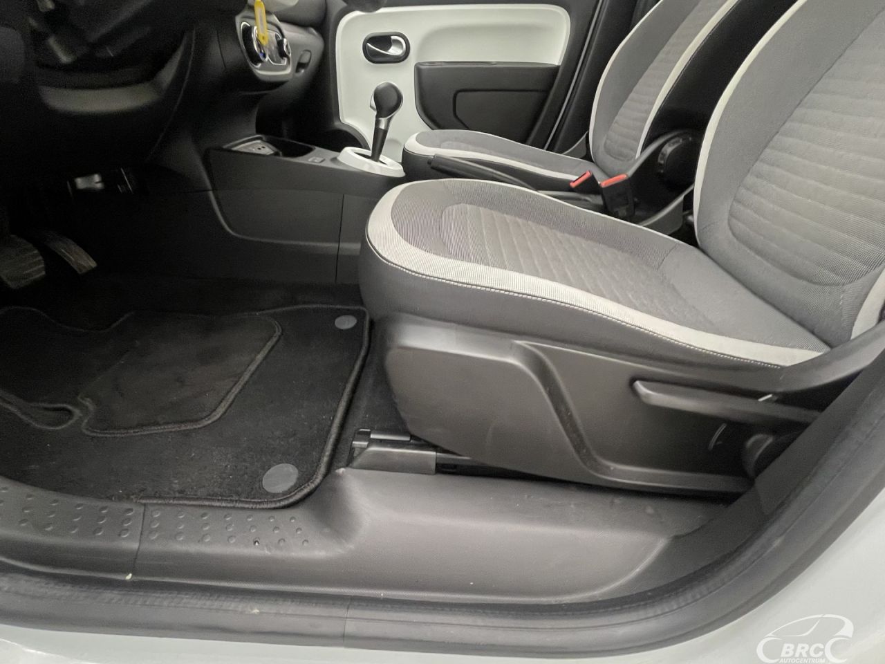 Renault Twingo | 16