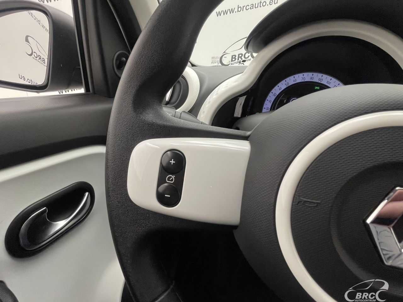 Renault Twingo | 22