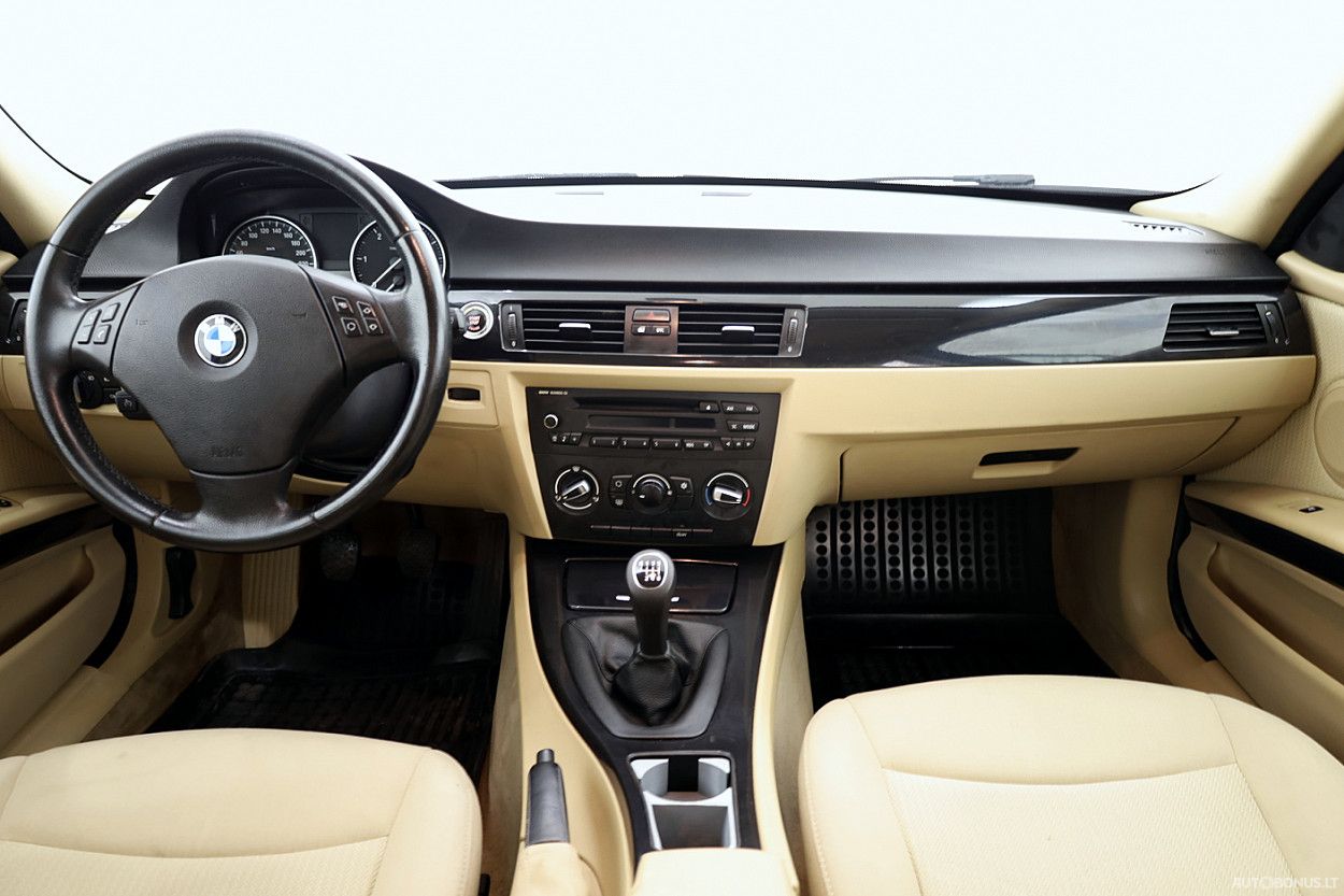 BMW 318 | 4