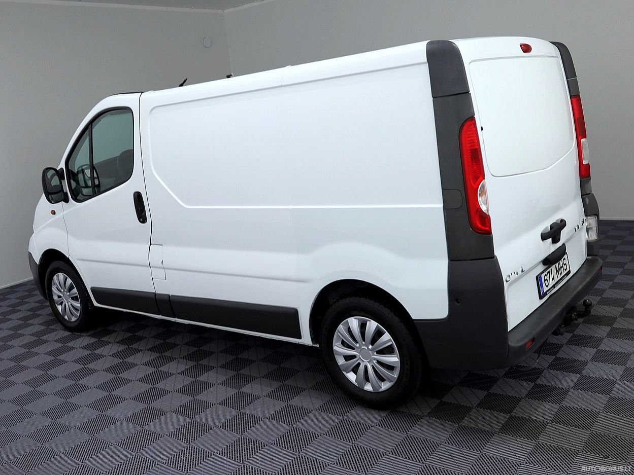 Opel Vivaro | 3