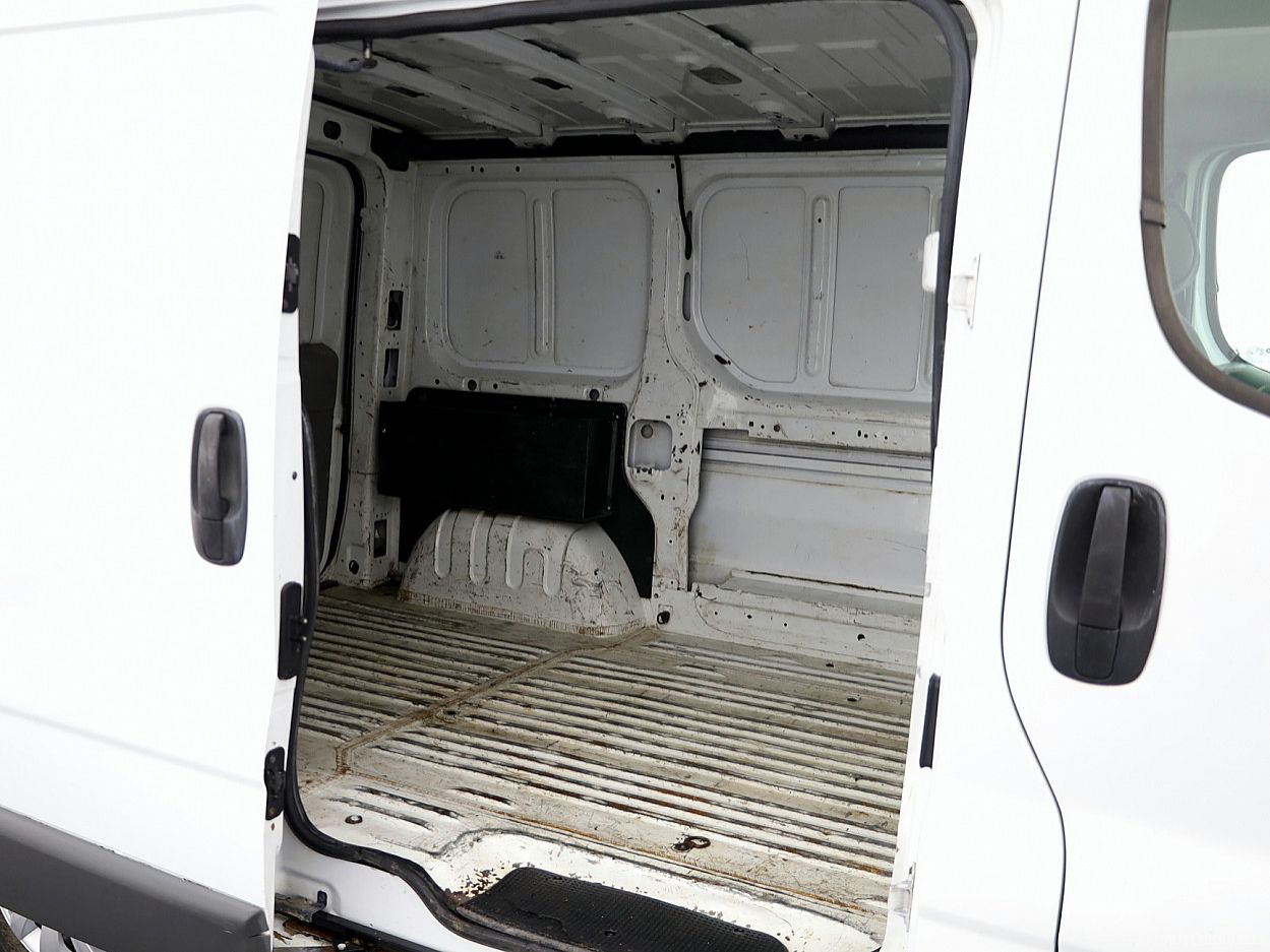 Opel Vivaro | 6