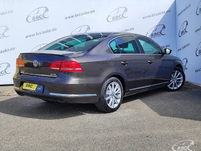 Volkswagen Passat | 1