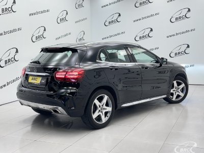 Mercedes-Benz GLA250 | 1