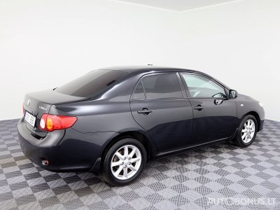 Toyota Corolla | 2
