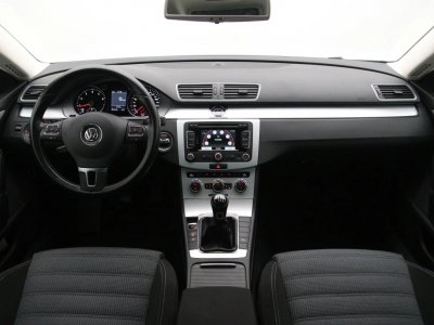 Volkswagen Passat | 1