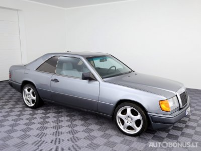 Mercedes-Benz E230, 2.3 l., kupė
