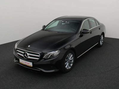 Mercedes-Benz E220, 2.0 l., Седан